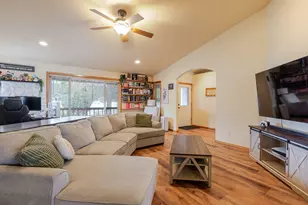 51420 Wheeler Rd, La Pine, OR 97739 - Photo 2