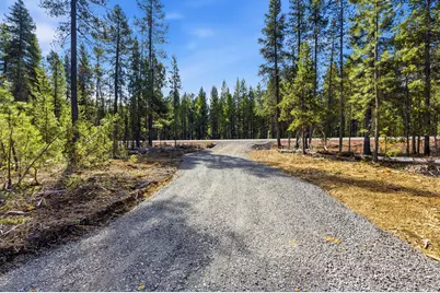 17717 Highway 58, Crescent Lake, OR 97733 - Photo 34