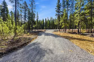 17717 Hwy 58, Crescent Lake, OR 97733 - Photo 34