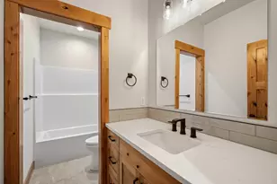 17146 Covina Rd, Bend, OR 97707 - Photo 22