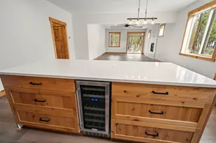 17146 Covina Rd, Bend, OR 97707 - Photo 8