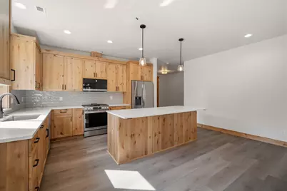 17146 Covina Road, Bend, OR 97707 - Photo 10