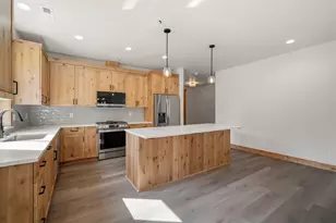 17146 Covina Rd, Bend, OR 97707 - Photo 10