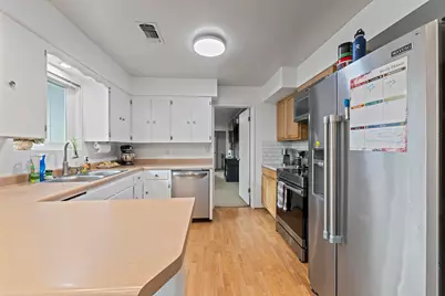 324 Stanley Avenue, Medford, OR 97504 - Photo 6