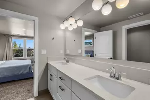 1801 NE Shadowcrest Wy, Bend, OR 97701 - Photo 26