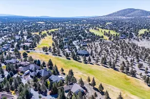 387 Goshawk Ct, Redmond, OR 97756 - Photo 42