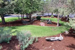 387 Goshawk Ct, Redmond, OR 97756 - Photo 6