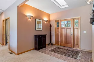 387 Goshawk Ct, Redmond, OR 97756 - Photo 12