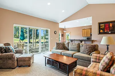 387 Goshawk Court, Redmond, OR 97756 - Photo 14