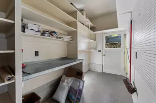 722 NW Sandy Dr, Grants Pass, OR 97526 - Photo 36
