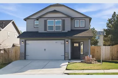 2042 SW 39th Street, Redmond, OR 97756 - Photo 2