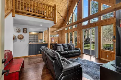 8811 Cliff Swallow Drive, Redmond, OR 97756 - Photo 2