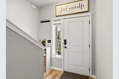 106 McCully Lane, Jacksonville, OR 97530 - Photo 2