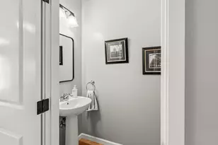 106 McCully Ln, Jacksonville, OR 97530 - Photo 8