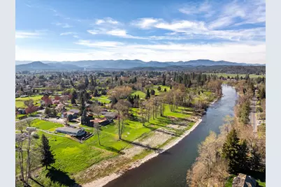 274 Parkhill Place, Grants Pass, OR 97527 - Photo 30