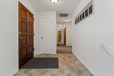 2276 Azalea Drive, Grants Pass, OR 97526 - Photo 8