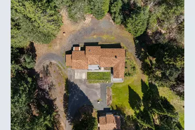 2276 Azalea Drive, Grants Pass, OR 97526 - Photo 52