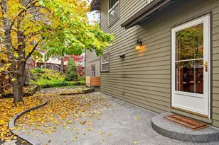 60923 Grand Targhee Dr, Bend, OR 97702 - Photo 36