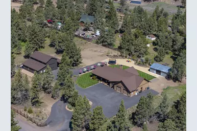 17358 Ivy Lane, Sisters, OR 97759 - Photo 2