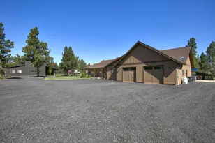 17358 Ivy Ln, Sisters, OR 97759 - Photo 6