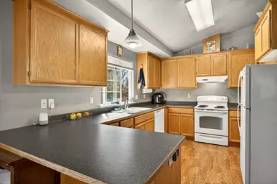 [Address not provided], Medford, OR 97504 - Photo 12