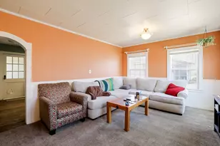 195 S Main St, Prineville, OR 97754 - Photo 6