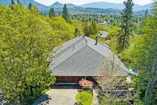 1630 NW Olmar Dr, Grants Pass, OR 97526 - Photo 6