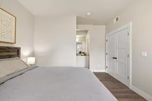 63106 Sophwith Ln, Bend, OR 97701 - Photo 6