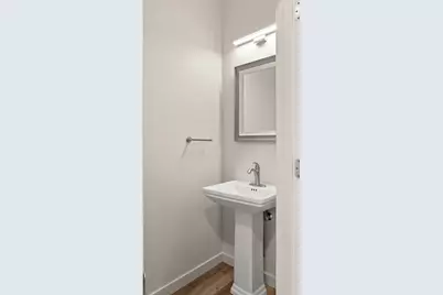 2024 Sunset Drive #3, Medford, OR 97501 - Photo 6