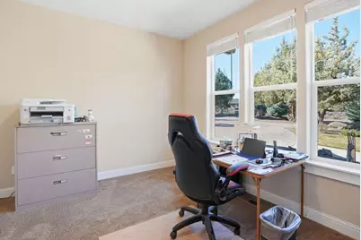 2440 Linnet Lane, Redmond, OR 97756 - Photo 14