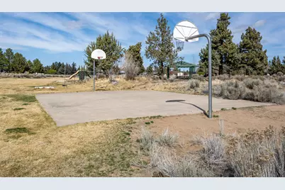 64769 Saros Lane, Bend, OR 97703 - Photo 46