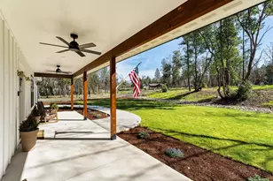 1398 Ellison Lp, Merlin, OR 97532 - Photo 6