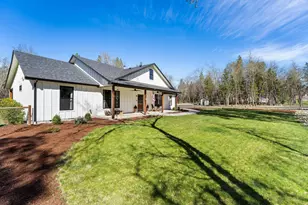 1398 Ellison Lp, Merlin, OR 97532 - Photo 4