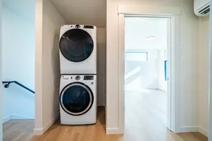 371 NW 19th St, Redmond, OR 97756 - Photo 14