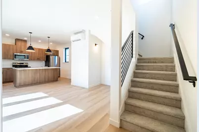 371 NW 19th Street #101, Redmond, OR 97756 - Photo 1