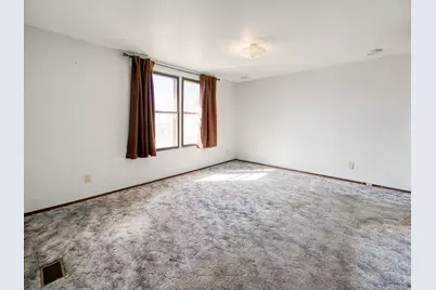 3440 Boardman Avenue, Klamath Falls, OR 97603 - Photo 22