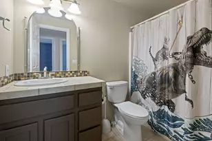 20029 Rock Bluff Cir, Bend, OR 97702 - Photo 18