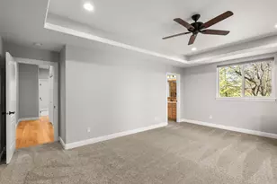 1868 NW F St, Grants Pass, OR 97526 - Photo 16