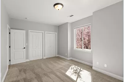 1868 NW F Street, Grants Pass, OR 97526 - Photo 16