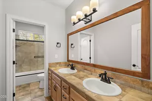 1868 NW F St, Grants Pass, OR 97526 - Photo 24