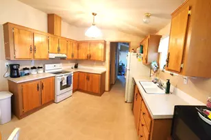 13514 SW Cinder Dr, Terrebonne, OR 97760 - Photo 2