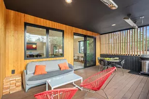 505 N Pine St, Sisters, OR 97759 - Photo 10