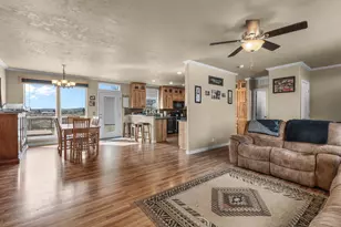 4886 NW Mint Ln, Prineville, OR 97754 - Photo 2