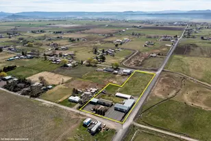 4886 NW Mint Ln, Prineville, OR 97754 - Photo 28