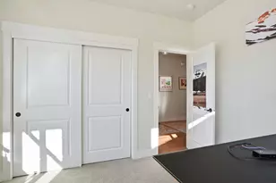 1227 NE Hoover Loop, Bend, OR 97701 - Photo 32