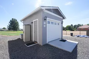 9280 Arant Rd, Klamath Falls, OR 97603 - Photo 40