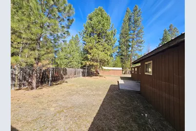 51473 Hemlock Road, La Pine, OR 97739 - Photo 2