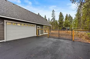 17008 Sharp Dr, Bend, OR 97707 - Photo 6