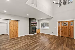 17008 Sharp Dr, Bend, OR 97707 - Photo 10