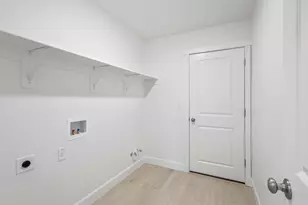 4136 SW Pumice Ave, Redmond, OR 97756 - Photo 26